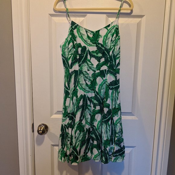 Old Navy Palm Frond Fit & Flare Dress - Picture 2 of 5